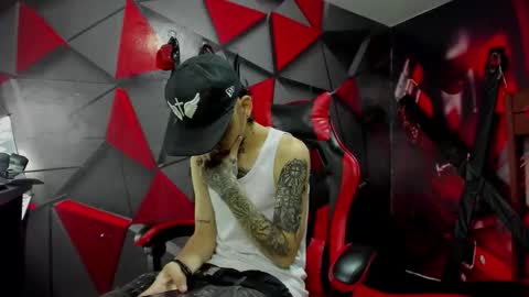 Snapshot of straightboy_nick chatting on 09-21-25, 05:42 NICK online show from 09-21-25, 05:42