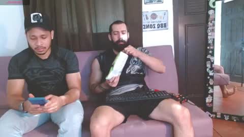 Snapshot of straightopenminds chatting on 11-29-25, 08:12 straightopenminds online show from 11-29-25, 08:12