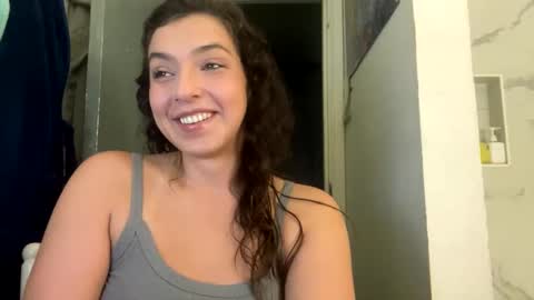 Snapshot of straightoutthetrailer chatting on 10-01-25, 02:50 lucille beatrice luficer call me lucy online show from 10-01-25, 02:50