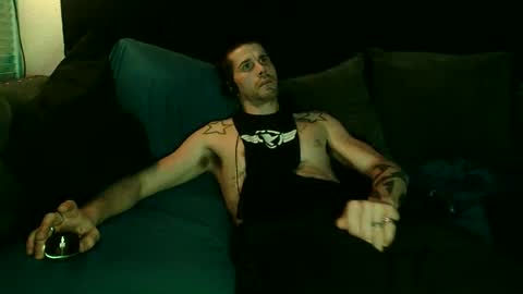 straitpipermann22 online show from 01-11-26, 08:47