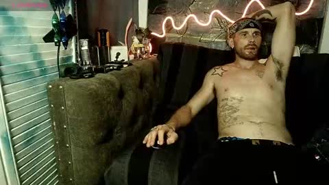 straitpipermann22 online show from 08-10-26, 01:53
