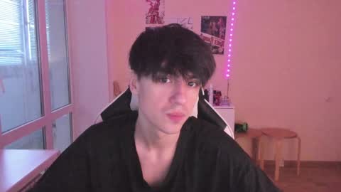 Ray online show from 12-19-24, 12:34