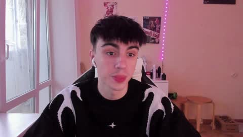 Ray online show from 01-11-25, 08:43