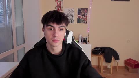 Ray online show from 02-01-25, 01:51