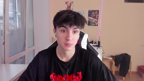 Ray online show from 02-11-25, 02:02