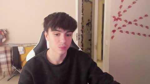 Ray online show from 02-24-25, 04:26