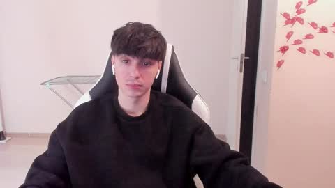 Ray online show from 03-06-25, 04:07