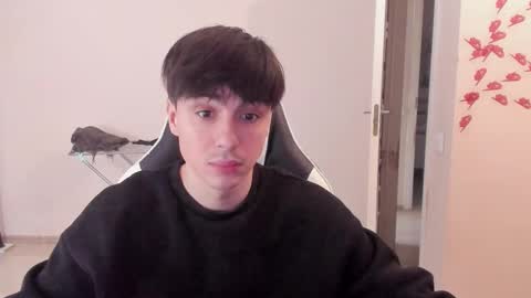 Ray online show from 03-08-25, 11:48