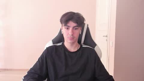 Ray online show from 09-11-25, 08:14