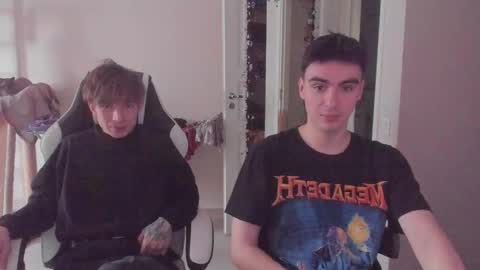 Ray online show from 10-09-25, 01:31