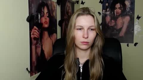 Amalia online show from 04-23-26, 11:20