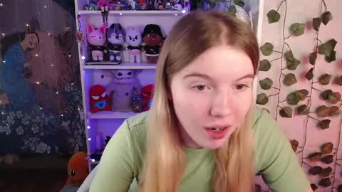 Juli online show from 02-27-25, 05:34