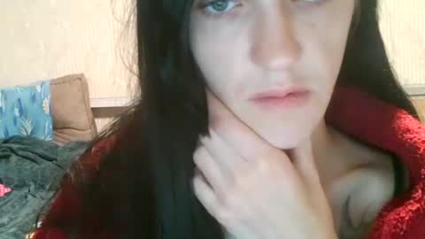 Snapshot of strawberry_storm chatting on 09-26-25, 09:41 Strawberry Storm online show from 09-26-25, 09:41