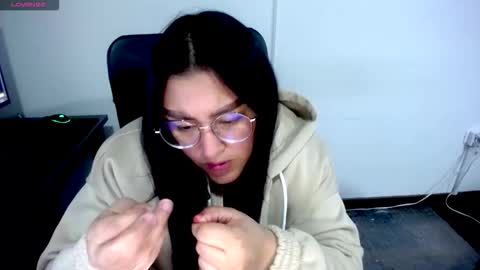 strawlux online show from 03-21-26, 09:03