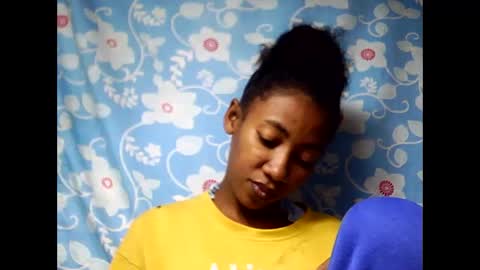 Snapshot of strevah9794 chatting on 02-02-26, 12:15 strevah9794 online show from 02-02-26, 12:15