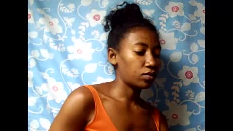 Snapshot of strevah9794 chatting on 02-09-26, 12:25 strevah9794 online show from 02-09-26, 12:25