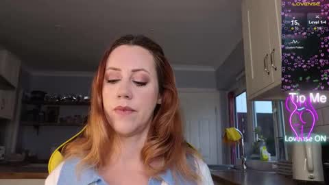 Amorina online show from 02-06-26, 10:29