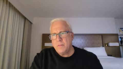 Snapshot of strkgforyou chatting on 12-15-25, 05:23 Stroking For You online show from 12-15-25, 05:23