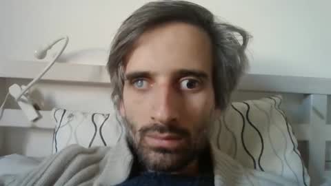 stroke1 online show from 01-06-26, 10:41