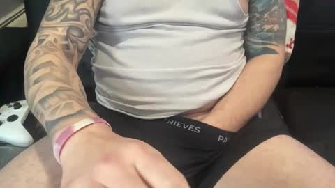 stroking33again online show from 02-13-25, 07:31