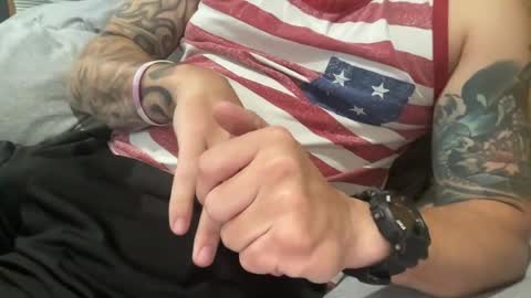 Snapshot of stroking33again chatting on 07-31-26, 05:23 stroking33again online show from 07-31-26, 05:23
