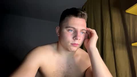 Snapshot of strong_baby chatting on 11-18-25, 11:26 Strong Baby online show from 11-18-25, 11:26