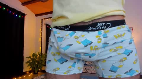 Snapshot of strosa_ chatting on 12-04-24, 10:19 strosa_ online show from 12-04-24, 10:19