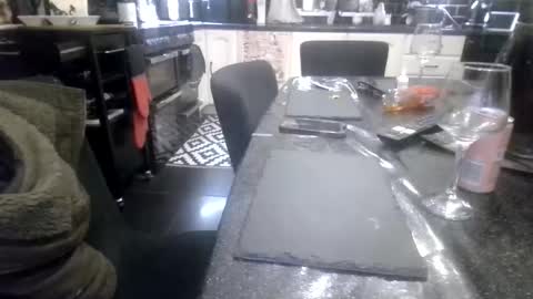 stud_1975 online show from 01-19-26, 12:03