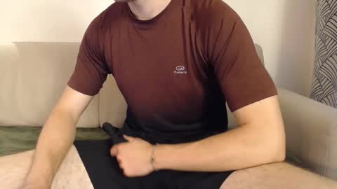 Snapshot of studfromparis chatting on 04-30-26, 05:30 Stud From Paris online show from 04-30-26, 05:30