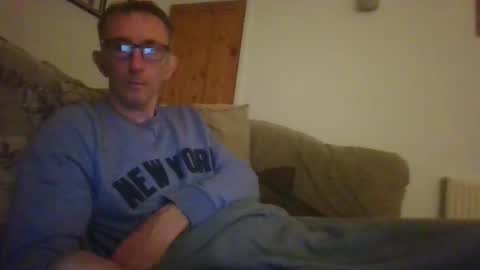stuuuey73 online show from 05-10-26, 09:42