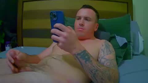 Snapshot of styles1003 chatting on 11-27-25, 02:24 styles1003 online show from 11-27-25, 02:24