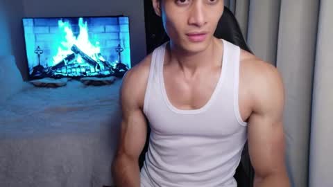 Snapshot of stylishman01 chatting on 04-24-26, 11:18 stylish man online show from 04-24-26, 11:18