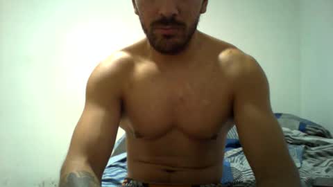 Snapshot of suaber_ chatting on 10-16-25, 01:06 suaber_ online show from 10-16-25, 01:06