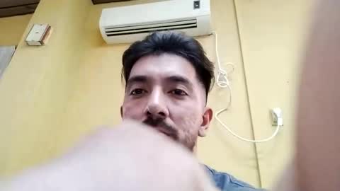 Snapshot of suaber_ chatting on 10-24-25, 07:10 suaber_ online show from 10-24-25, 07:10