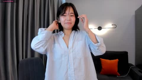 Snapshot of suareiko chatting on 04-27-26, 01:31 Yerim online show from 04-27-26, 01:31