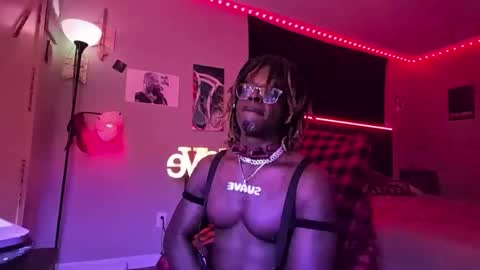 Hot Chocolate online show from 03-25-26, 05:35