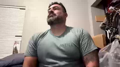 Snapshot of suavecito67 chatting on 10-11-25, 11:20 suavecito67 online show from 10-11-25, 11:20