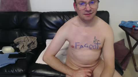 Snapshot of subfag4you chatting on 09-13-25, 01:55 Sub Bottom for You online show from 09-13-25, 01:55