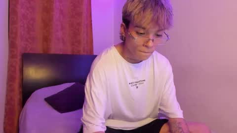 nico online show from 03-10-26, 11:21