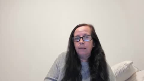 Snapshot of submissivepeachgoddess chatting on 04-19-26, 02:55 Submissie Peach Goddess online show from 04-19-26, 02:55