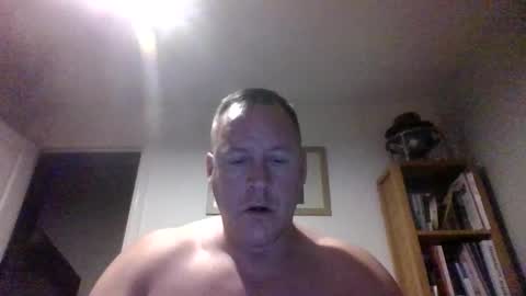 Snapshot of subpig84 chatting on 05-27-26, 09:45 Sub Male online show from 05-27-26, 09:45