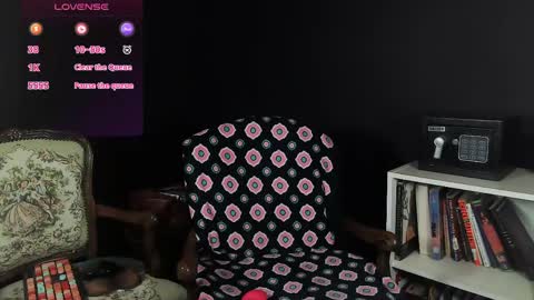 Polly online show from 05-27-26, 04:37