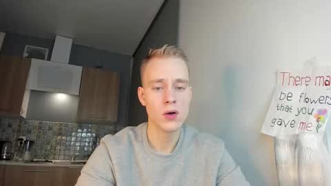 Snapshot of successful_kevin chatting on 11-01-25, 12:07 Kevin online show from 11-01-25, 12:07