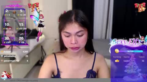 Snapshot of suckablechick chatting on 12-30-24, 04:19 Marry online show from 12-30-24, 04:19