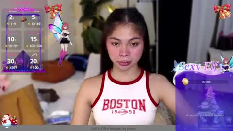 Snapshot of suckablechick chatting on 01-04-25, 07:55 Marry online show from 01-04-25, 07:55