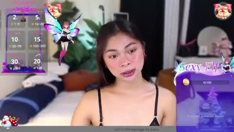 Snapshot of suckablechick chatting on 01-08-25, 11:10 Marry online show from 01-08-25, 11:10