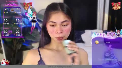 Snapshot of suckablechick chatting on 01-14-25, 12:54 Marry online show from 01-14-25, 12:54