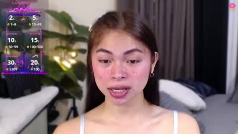 Snapshot of suckablechick chatting on 01-21-25, 02:11 Marry online show from 01-21-25, 02:11