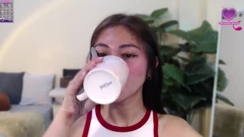 Snapshot of suckablechick chatting on 01-30-25, 02:38 Marry online show from 01-30-25, 02:38