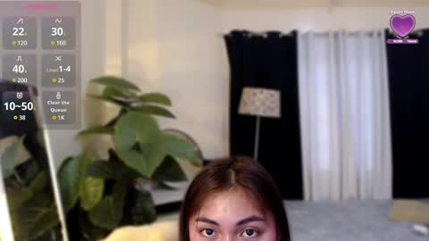 Snapshot of suckablechick chatting on 02-10-25, 02:52 Marry online show from 02-10-25, 02:52